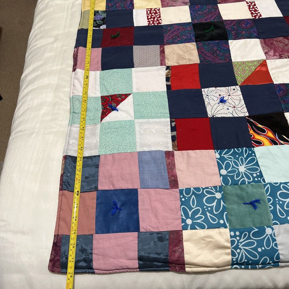 Patchwork Multicolor Quilt - Picture 5 of 12